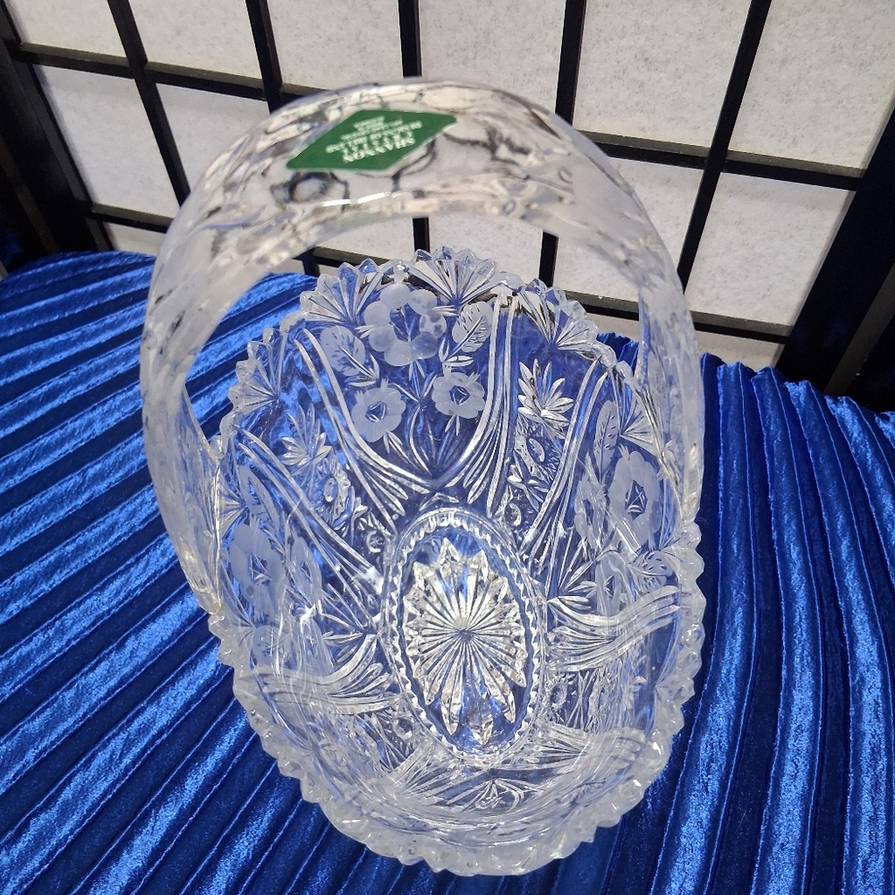 Elegant Crystal Basket with Floral Design